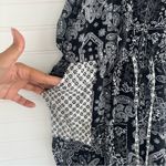 Hem & Thread Paisley Black & White jumpsuit  Size Large Photo 3