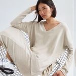 Aritzia ✨Artizia The Group Babaton Grey Traverse Longsleeve V-Neck Sz 2 Sweatshirt✨ Photo 0