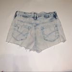 Bullhead Denim High Rise lightwash distress Shorts Size undefined Photo 7