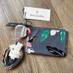 Vera Bradley Zip ID Case and Lanyard in Coastal Paradise NWT Photo 0