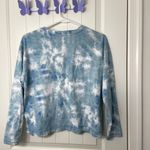 Old Navy EUC Old‎ Navy women’s tie dyed pattern blue white cropped long sleeve tshirt M Photo 5