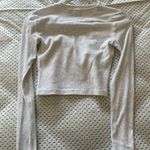 Aritzia TNA Long Sleeve Cropped Ribbed T Shirt Photo 1