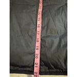 Champion  9 Puffer Vest Women's Size Small Black W/Black Fuzzy Collar Photo 3