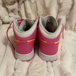 Nike Air Jordan 1 Mid Photo 1