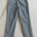 Anne Klein woman blue and white stripes Cropped pants Size 10 P Photo 1