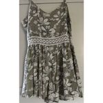 Kiwi & Punch Women's Light Green Floral Romper Lace Waist Size L Size L Photo 1