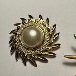 Sun Face & Sun Flare Gold Tone Brooch Pins Lot Of 2 Photo 1
