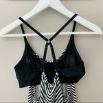 Athleta  Active Wear Tank Top Black/White Sz 34 B/C Photo 5