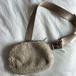 Lululemon  Sherpa Belt Bag Photo 0