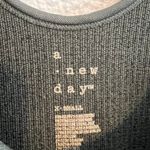 A New Day Top Photo 2