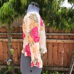 Billabong  Light It Up Floral Top size L Photo 3