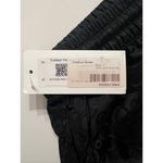 Outdoor Voices GeoShine 2.5" Short Photo 3