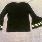 Black and white womens sweater flare sleeves size medium‎ Photo 3