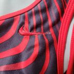 Nike  women's tank top active wear built in bra small Photo 3