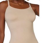 Curveez Incredibly Shaping Cami Firm Compression Seamless Nude Beige L Tan Size L Photo 0
