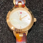 Tommy Hilfiger  Gold and tortoise  resin Brown Women's Watch with mother of pearl Photo 0
