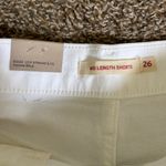 Levi's NWT LEVI’S White Denim Mid length Shorts Size 26 Photo 6