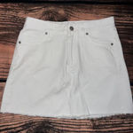 Southern Tide Women's White Denim Mini Skirt Size 25 Casual Frayed Hem Photo 0