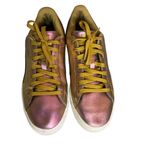 Puma  Womens basket classic 9.5 Holographic Pink & Gold Sneakers  gold Laces Photo 1