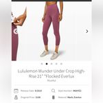 Lululemon Wunder Under Crop High Rise 21” Flocked Everlux Plumful Workout Size 8 Photo 10
