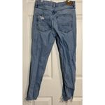 American Eagle  Women's 90’s Skinny, Distressed, Light Wash Jeans, 4 Short Photo 3