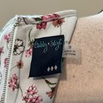 Gabby Skye  size 8 dress floral printed fit and flare knee length zip back close Photo 5