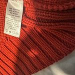 Chic Cable Knit Sweater Vest in maroon Orange Photo 3
