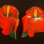 Red Floral wooden holiday earrings Photo 0