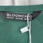 Bloomchic  Green Lightweight Tunic Size 14-16 New Photo 4