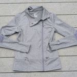 Mondetta Gray Asymmetrical Zip Up Jacket Photo 7