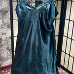 VTG Expressions Deep Forest Green Faux Satin Nightgown: Size LARGE Photo 0
