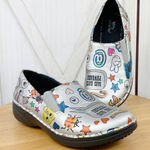 Spring Step  Clogs Ferrara Graffiti‎ Print Slip On Slip Resistant Silver 6 Photo 0
