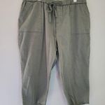 Cato Green Cotton Raw Hem Cropped Pants NWT Photo 0