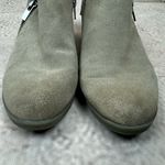 Earth Origins  women’s zip up taupe suede booties size 7.5 Photo 3
