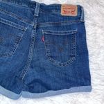 Levi's Women’s Mid-Rise Mid Length Blue Denim Jean Shorts 28 Photo 4