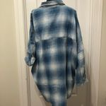 American Eagle  Outfitters Women's Shirt Size‎ Small Blue Plaid Grunge Oversized Photo 9