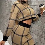 Lavishly Paris Nwt, Women’s Designer Plaid Knit Sweater and Skirt Set. Photo 9
