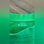 Lululemon PERFECTLY OVERSIZED CROP CREW NEON WASH SCREAM GREEN LIGHT sweatshirt Photo 3