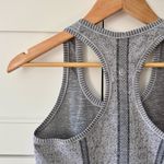 Lululemon  Athletica Swiftly Tech Racerback Tank, White / Dark Cast (Ombre) sz. 6 Photo 6