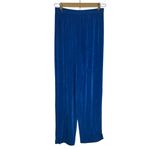 A Touch of Class Vintage USA Vibrant Blue Two Photo 3