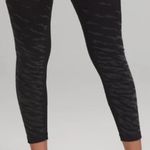 Lululemon Wunder Under Lunar New Year HR 25” leggings in Black Tiger sz 0 Photo 1