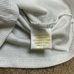 Riley & James  Small White Ribbed Short Sleeve Embroidered Teddy Bear With Hearts Photo 3