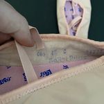 Leos Ballet Slipper Shoes Adult Dance Shoes Pink Size 6.5 Photo 4