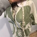 Princess Polly NWT beach shirt Green and White Swirl Pattern Shirt Photo 9