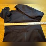 The North Face  Women’s Size Small Black Lightweight Fleece Full Zip Jacket Photo 3