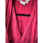 Equipment NWT  Femme Shirt in Raspberry red with Removable Neck Tie, Size S Photo 3