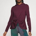 Sweaty Betty Maroon Hooded Long Sleeve Active Shirt Pullover Size 10 Tori Photo 0