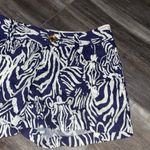 Lilly Pulitzer 5" Callahan Hidden Zebra Print Shorts 2 Navy blue white Photo 2