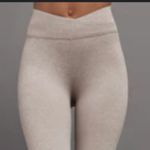 NWT Carbon38 Crossover Waist Jogger in Heather Melt Oatmeal Small $128 Tan Photo 8
