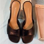 Naturalizer  Women’s Slim Black Leather slip on dress shoe Photo 1